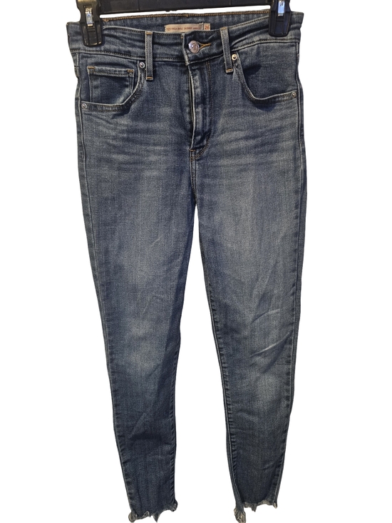 Levi's Other - Levi’s 721 High Rise Skinny Jeans Womens Size 26 Medium Wash Raw Hem Ankle